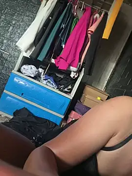 HugeAgatha online show from March 21, 10:26 pm