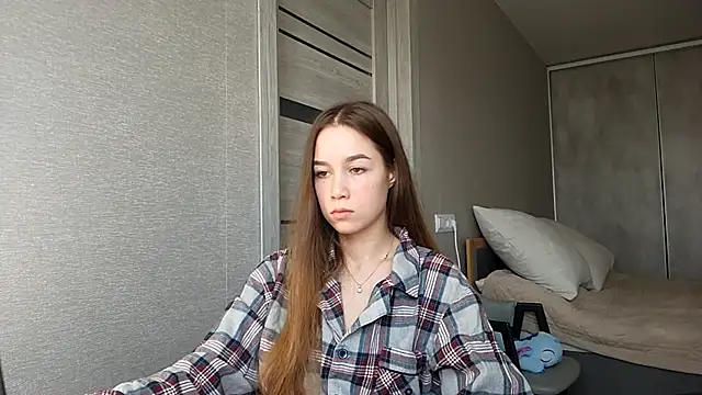 SherrylMaler online show from February 12, 5:20 am