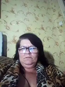 NysiOlsen online show from February 19, 11:14 pm