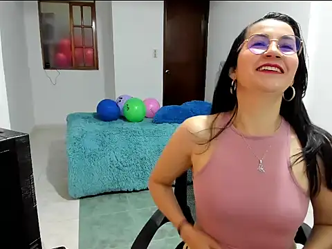 talia mystic online show from February 20, 12:50 pm