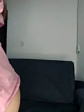 Emma-Roy online show from April 18, 12:13 am