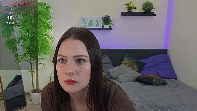 Jenifer Stound online show from March 12, 2:20 pm