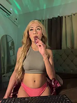 MadySmith online show from March 1, 5:12 pm