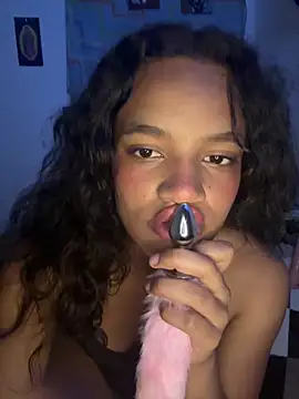 Nyxx Velariia online show from April 7, 4:58 am