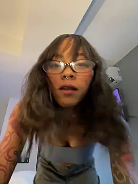 LizStorm  online show from June 30, 10:53 pm