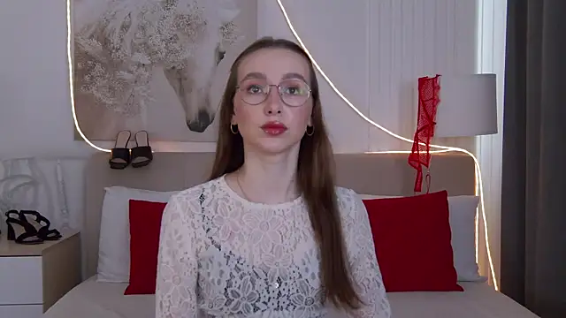 Emily Simon online show from April 16, 4:46 am