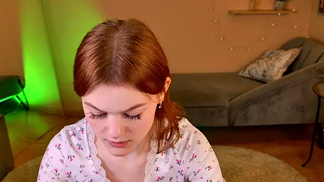 Lily Mio online show from January 18, 12:34 pm