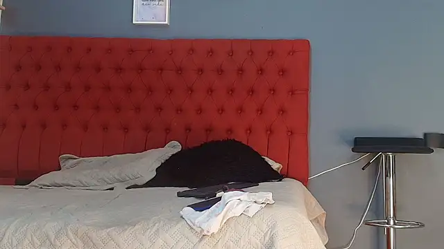 sofia laverde online show from February 12, 7:04 pm