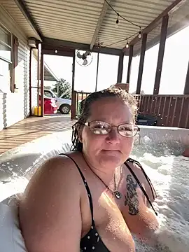 ambersuductive online show from February 22, 10:21 pm