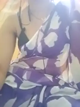 sima-bhabhi online show from April 6, 8:15 am