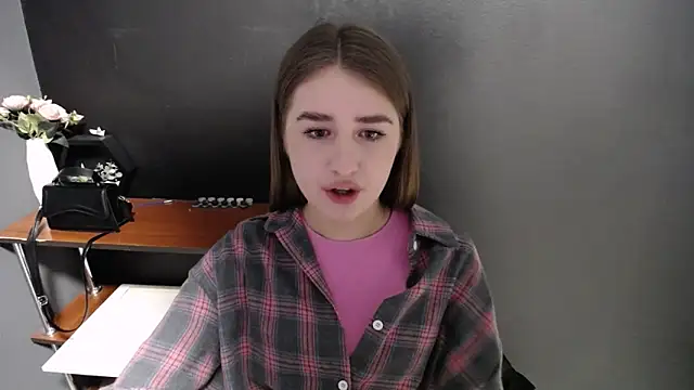 Sunny siren online show from April 18, 12:51 pm