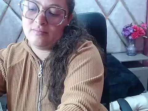 Sarah Boobs  online show from February 24, 3:27 am