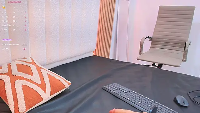 Amira Alzahra online show from February 23, 5:41 am