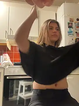 justsomeoneuknow online show from February 7, 6:45 pm