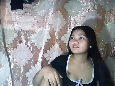 PinaySkinnyJust18 online show from March 17, 9:24 am