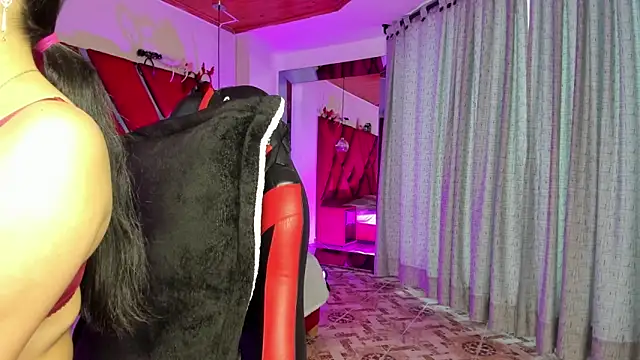 Lucia 24x online show from March 21, 11:37 am