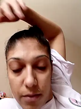 Closedhanja online show from March 15, 11:56 am