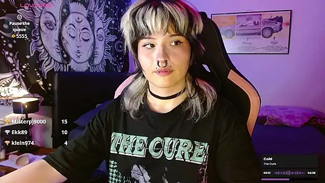 neena nyx  online show from February 2, 12:09 am