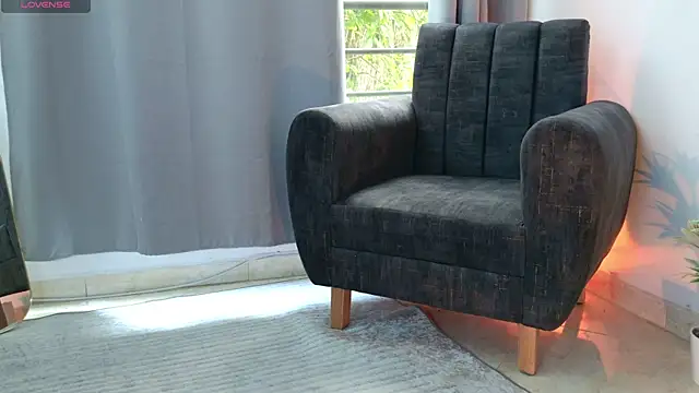 aramjones online show from April 15, 2:17 pm