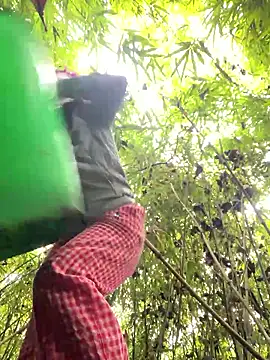 Lyn-be99 online show from February 24, 1:05 am