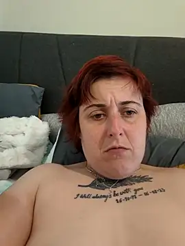 Tiara XOX online show from April 21, 10:44 am