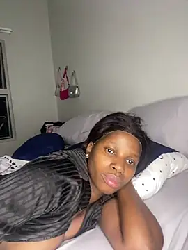 PrimaDonnaxx online show from February 11, 11:17 pm