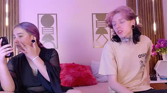 Hanna-Winchester online show from March 2, 8:59 pm