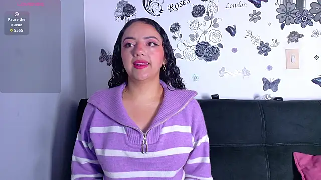 emiily curly online show from February 9, 12:07 pm