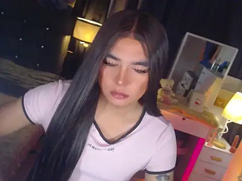 Katezorah online show from March 2, 8:48 pm