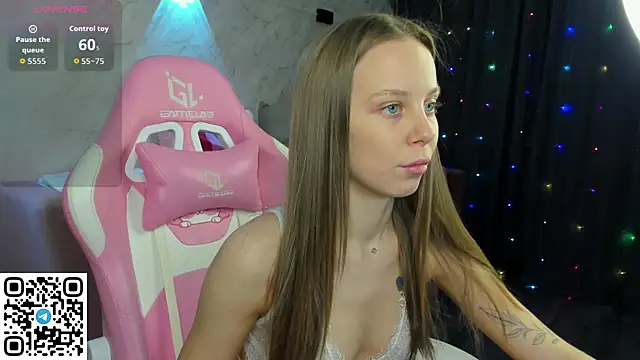 Tesssa Young online show from February 11, 12:58 am