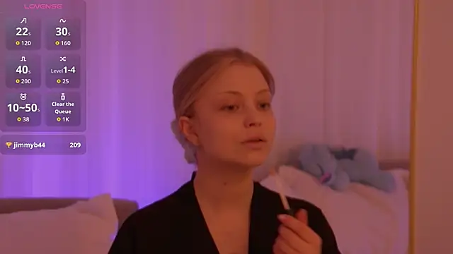 MollyHilton online show from March 13, 6:42 pm