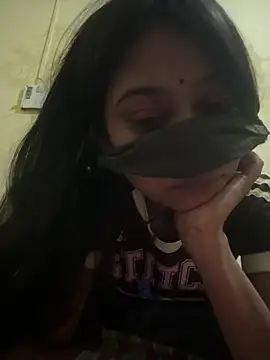 Roohbabe online show from June 7, 3:41 pm