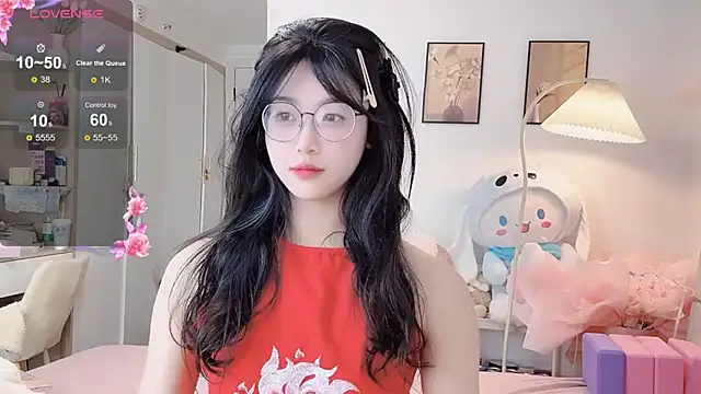 Luminous4173 online show from February 8, 8:18 am