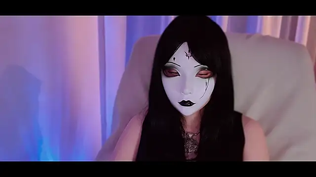 NoirLiliyaa online show from February 8, 8:34 pm