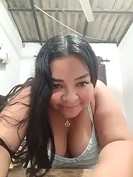 solene09 online show from February 3, 6:40 am