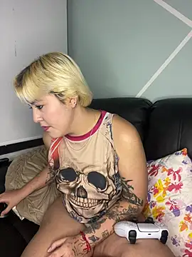 Dakota Bailey online show from February 28, 12:43 am