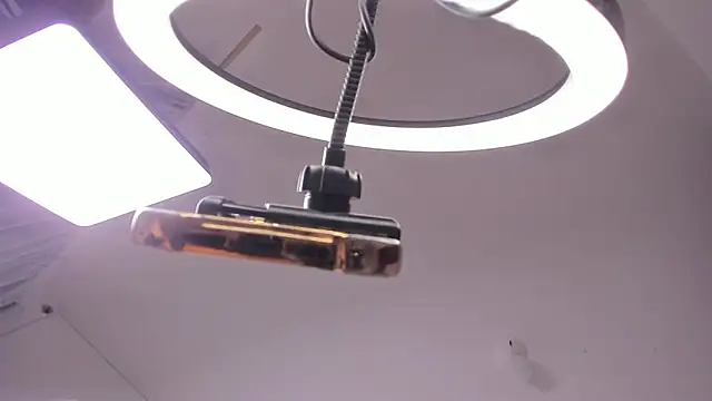 Nia13 online show from March 2, 4:56 am