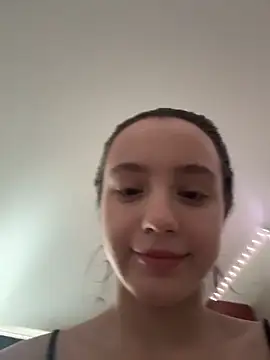 MiaTee online show from March 5, 3:46 am