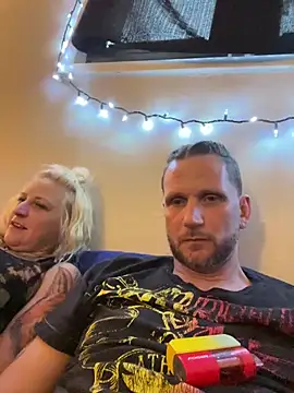 mileslongdeep online show from April 27, 10:56 am