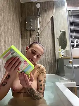 Milssweetx online show from March 31, 7:47 pm