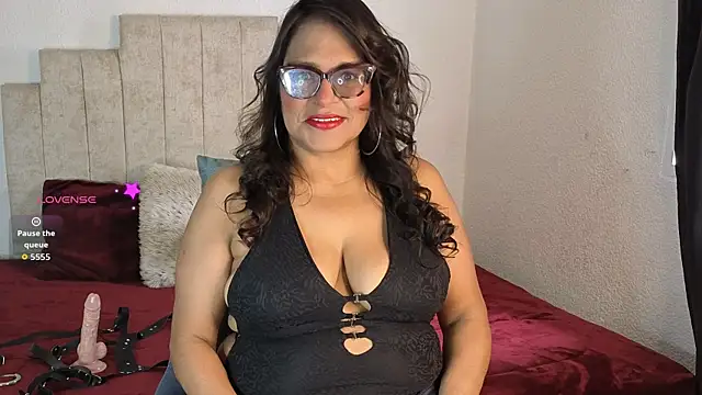 Angela mature49 online show from March 12, 6:10 pm