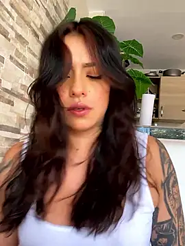 foxxy lover online show from February 20, 7:47 pm