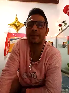 yoahotpetrafiery online show from March 24, 10:37 pm