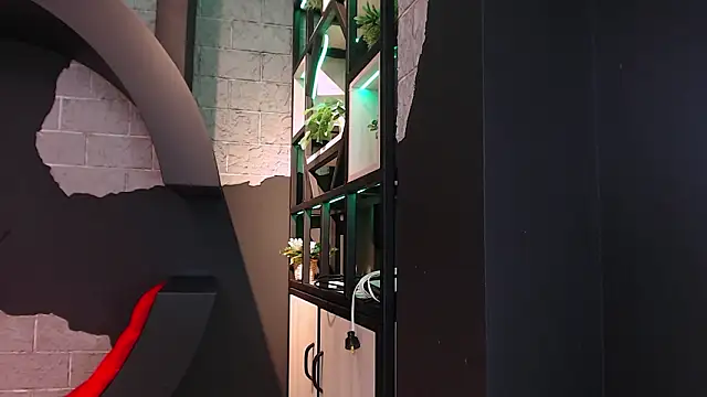 Valeriabigass online show from February 5, 7:50 pm