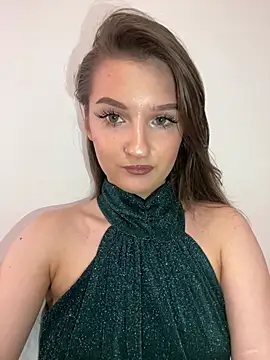 Green eyes lady online show from June 3, 1:01 pm
