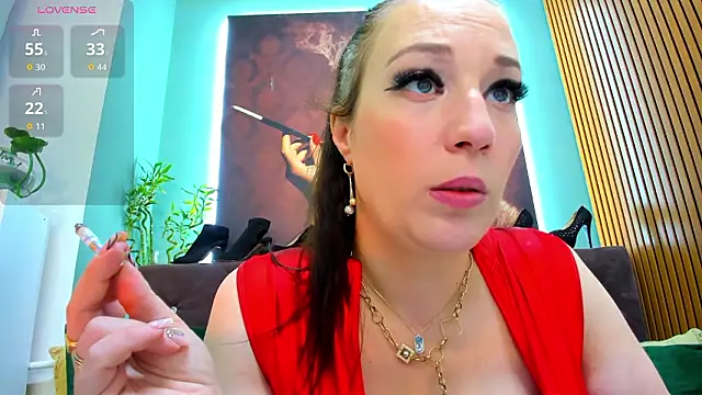 VanesaSquirt online show from February 10, 5:21 am