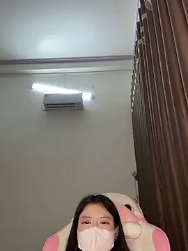 wang1472581 online show from March 31, 3:12 pm