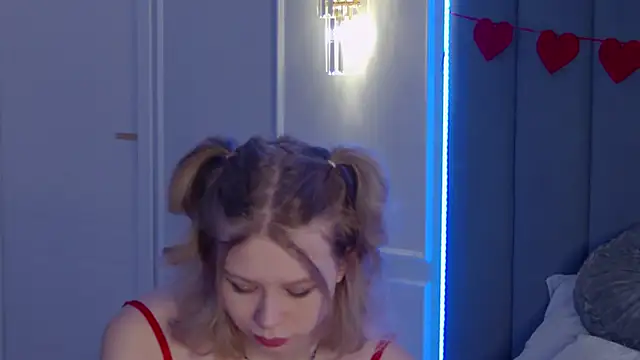 Ivy Allen online show from February 23, 6:18 pm