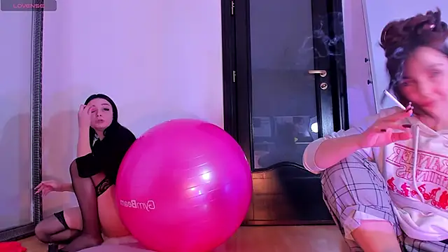 Peanaughty online show from February 24, 6:34 am