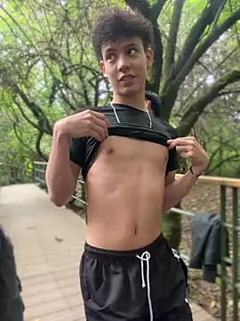 yoursexyjose online show from April 23, 7:27 pm